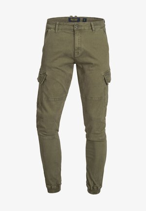 Olivgrüne Cargo-Hosen aus einem Baumwollmischmaterial. Zu den Merkmalen gehören Seitentaschen, elastische Bündchen und ein Knopfverschluss an der Taille.