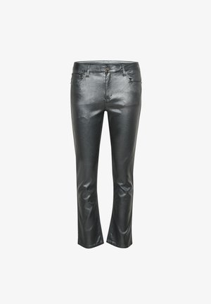 Svarta metalliska faux läderjeans med slim fit, femfickorsdesign och kort längd, med en slät, glänsande textur.