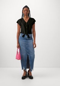 JDY JDYSAY KNOT DIA - Camicetta - black