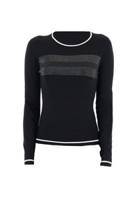 Maglietta nera a maniche lunghe con una fascia orizzontale di piccole borchie argentate sul petto e un colletto a girocollo a righe bianche.