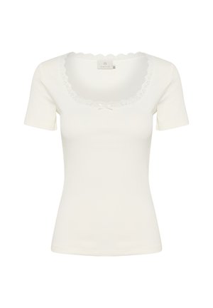 Fehér pamut póló kerek nyakkivágással, csipke díszítéssel és egy kis masni részlettel a középen. Rövid ujjak és testhezálló fazon.