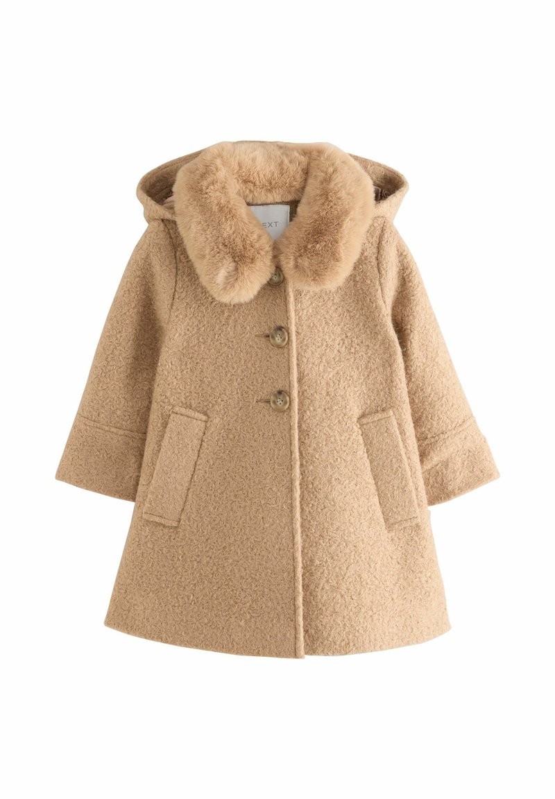 Beige kabát zo zmesi vlny s umelým kožuchom, kapucňou, prednými gombíkmi a dvoma bočnými vreckami; štruktúrovaná látka s jemným povrchom.
