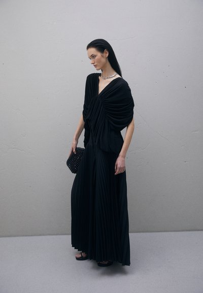 Norma Kamali TIERED - Top - black