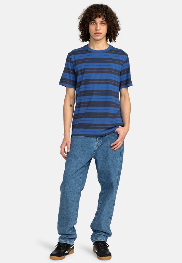 POCKET LABEL  - Basic T-shirt - bst2