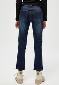 Desires DELUCKY NEW JEANS - Vaqueros slim fit - mid blue denim