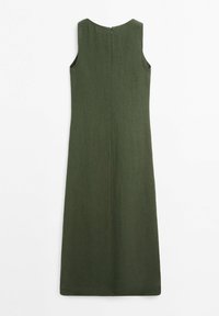 Ärmelloses, dunkelgrünes Midikleid mit einem Reißverschluss auf der Rückseite, oben eng anliegend und zur Saumlinie hin weit ausgestellt.