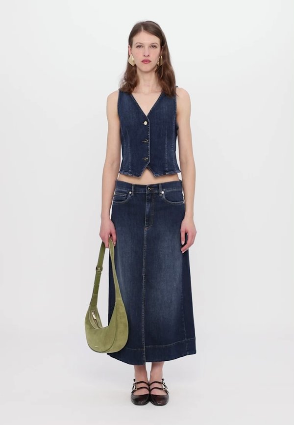 ALASKA - Denim skirt3