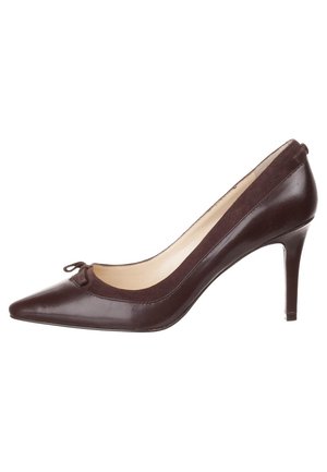 Pumps - brown