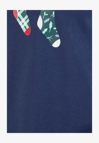 Geselecteerd, Ecru Gifts