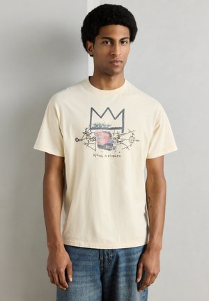 BASQUIAT ARTWORK RELAXED FIT   - T-Shirt print - eggnog