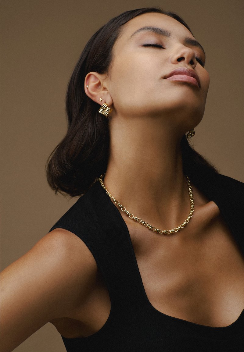 Orelia STATEMENT SQUARE STUD EARRINGS - Pendientes - pale gold-coloured