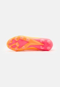 Thumbnail Image 8