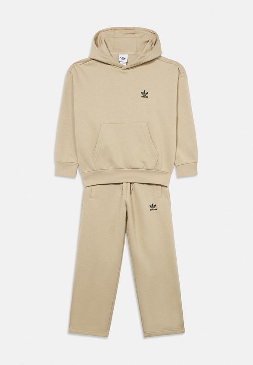 adidas OVERSIZED HOODIE PANT KIDS UNISEX SET - Hoodie - stone khaki — photo 3
