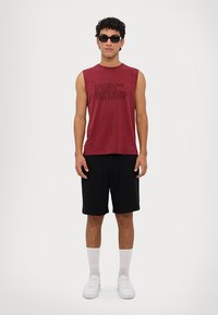 Ron Dorff Top - burnt red