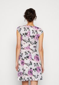 Anna Field Vestido de malha - beige/purple