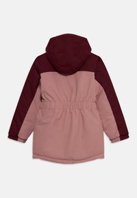 Columbia HIKEBOUND LONG INSULATED JACKET - Allvädersjacka - eraser pink/rich wine