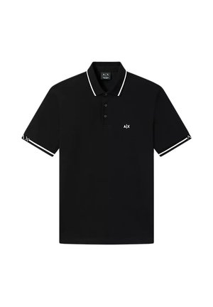 Polo nera a maniche corte con colletto e maniche bordate di bianco, tre bottoni frontali e piccolo logo A|X sul petto e sulle maniche.