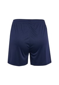 Tengerészkék atlétikai rövidnadrág elasztikus derékpánttal, hátulnézetből, könnyű, sima anyagból készült.