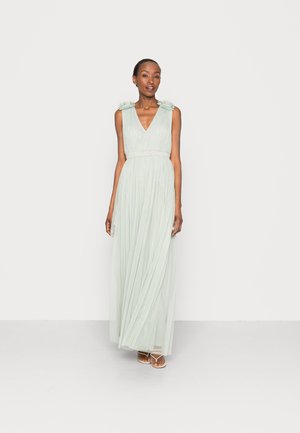 DELICATE SEQUIN V NECK MIDI DRESS - Abito da sera - green