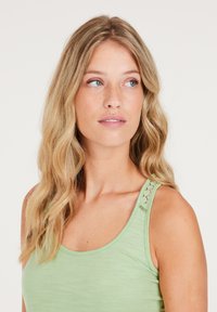 Protest PRTIMPULSE - Top - matcha green