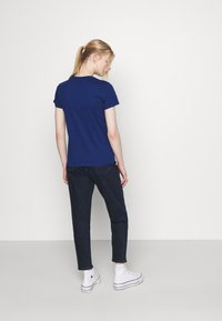 Levi's® THE PERFECT TEE - T-shirt estampada - estate blue
