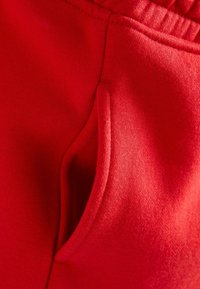 Next Trainingsbroek - red