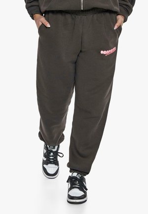 Dropsize ESSENTIAL JOGGER - Trainingsbroek - washed black