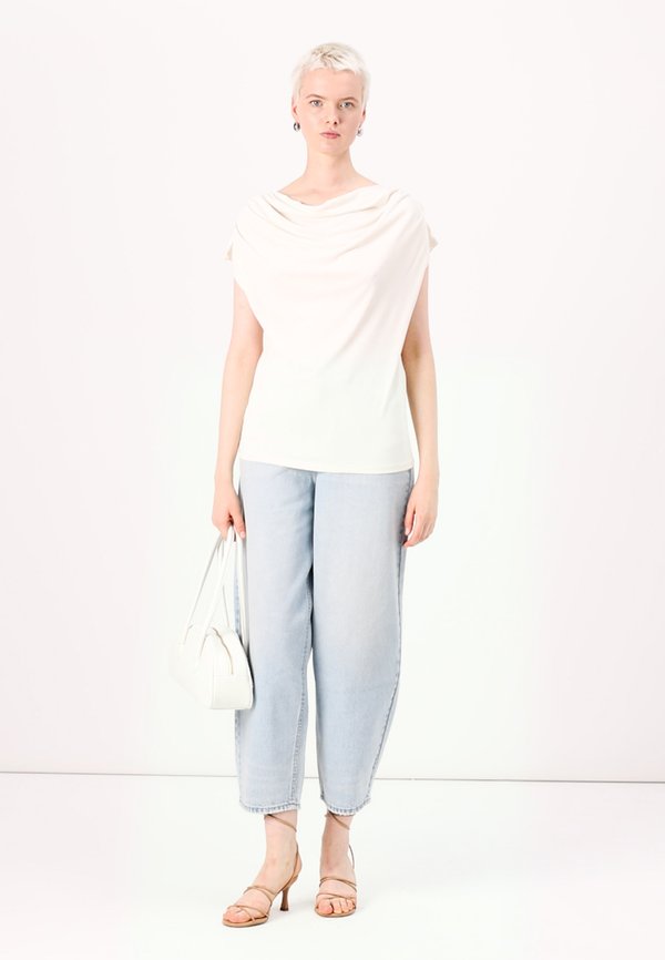 VIMODALA WATERFALL - Basic T-shirt - birch3