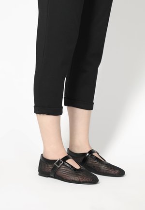 Riemchenballerina - black