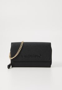 Δεν επιλέχθηκε, nero