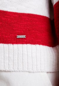 Hollister Co. Strickpullover - red