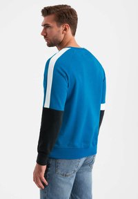 Ombre Sweatshirt - blue