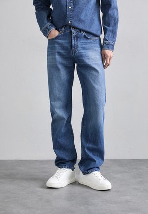 PANT EMBOSSED EMBROIDERY - Jean droit - medium blue