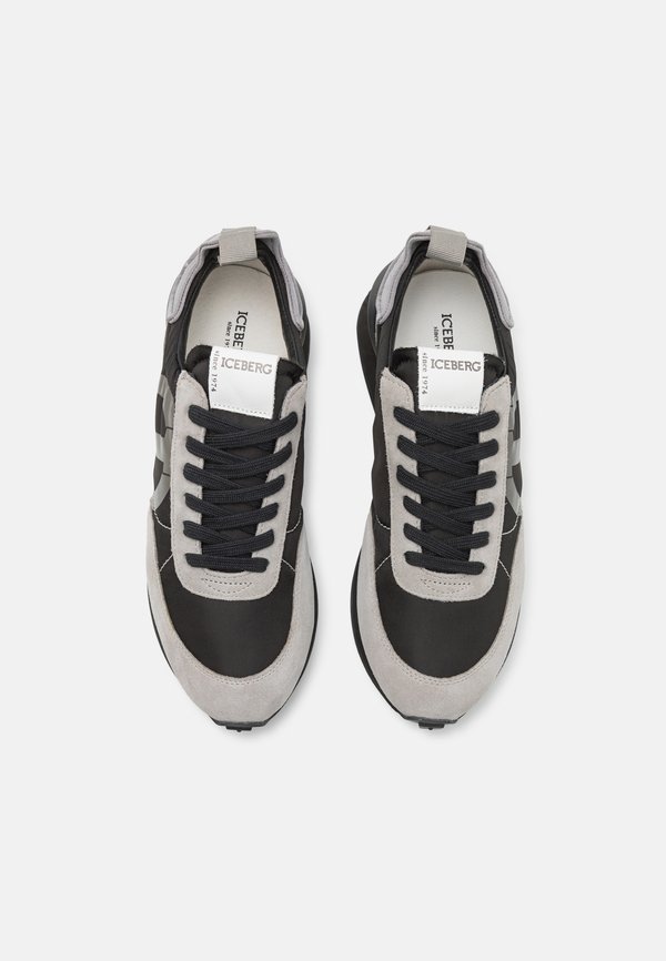 LOOP - Trainers - nero2