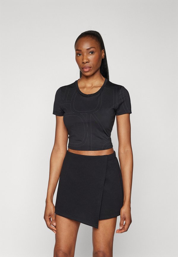 ONPCALZ LOGO CROP TRAIN BRA TOP - Print T-shirt