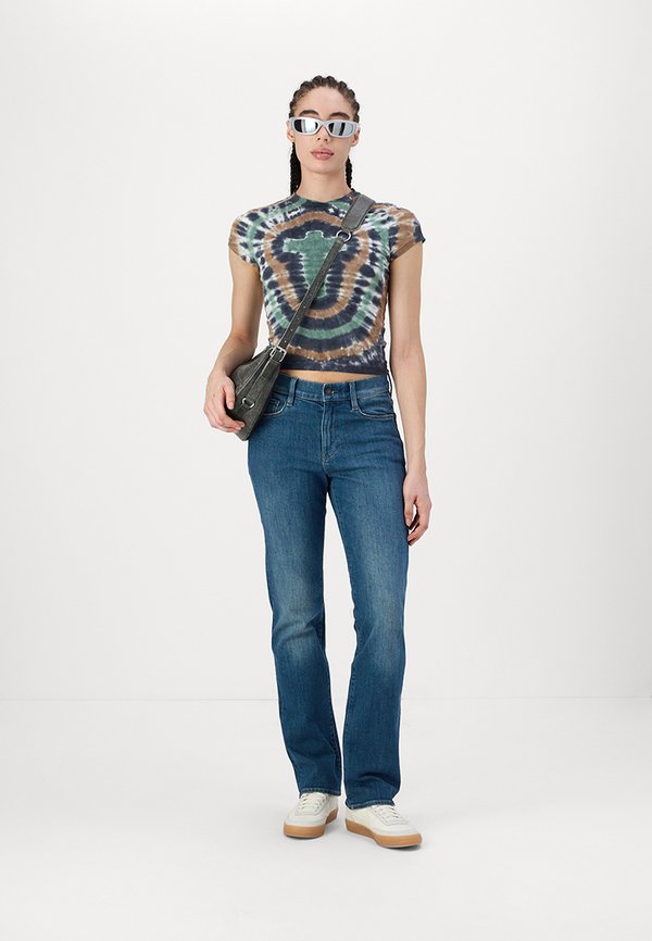 STRACE STRAIGHT - Straight leg jeans - worn in blizzard4