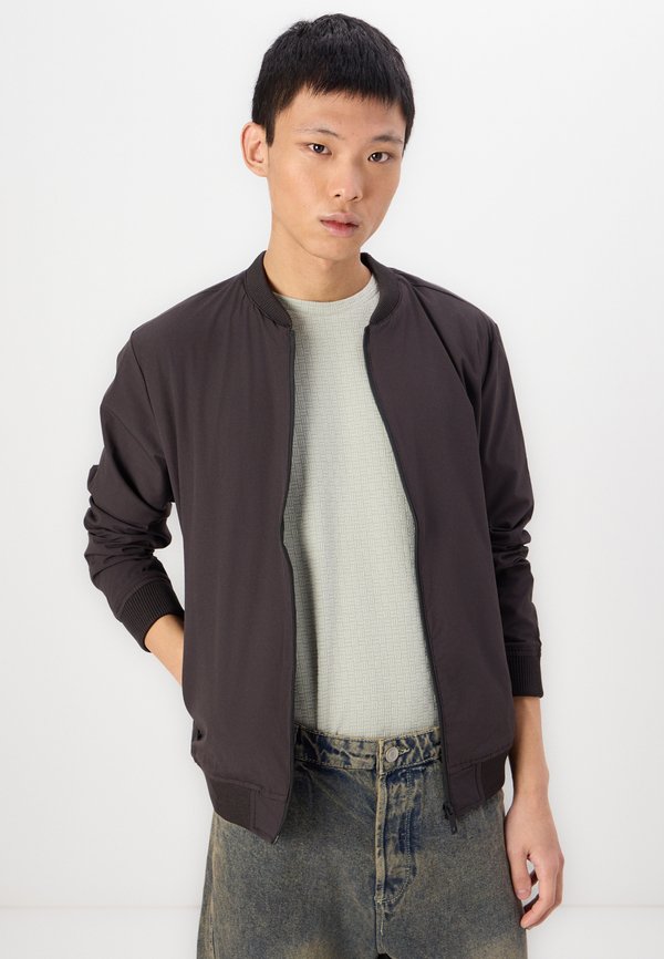 GARET - Bomber Jacket3