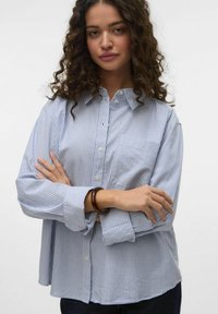 Vero Moda Camicia - light blue