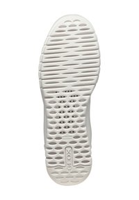 Suola in gomma bianca con un motivo di grip testurizzato, caratterizzata da fori di ventilazione. Il logo Geox è visibile vicino al tallone.