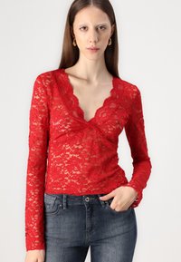 Gina Tricot Hosszú ujjú felső - red