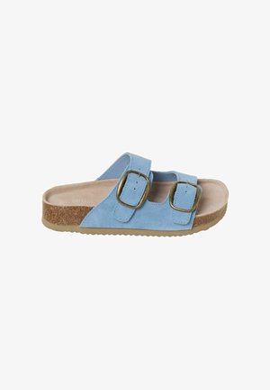 Sandalo in pelle scamosciata azzurro chiaro con due cinturini regolabili e fibbie in ottone, plantare in sughero e suola in gomma beige.