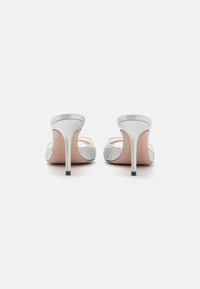 GEDEBE ISABELI MULE  - Mules à talons - white