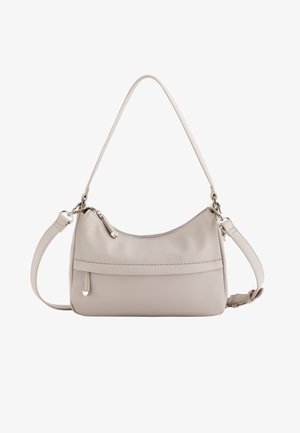 Jasnobeżowa skórzana torebka o lekko zakrzywionym kształcie, z zamkiem błyskawicznym u góry, przednią kieszonką i regulowanym paskiem na ramię. Posiada srebrne akcenty metalowe.