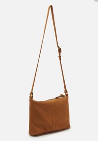 Zign LEATHER - Bandolera - cognac