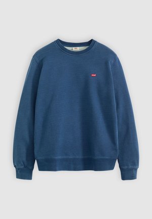 Mėlynas crewneck tipo džemperis, pagamintas iš medvilnės ir sintetikos mišinio, su mažai raudona Levi's logotipu ant krūtinės ir įtampos apykaklėmis bei apačia.