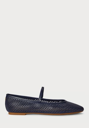 JAYNA PERFORATED LEATHER MARY JANE FLAT - Balerina cipők - refined navy