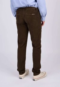 Mise au Green Chino - kh