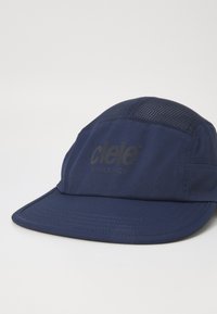 Thumbnail Image 4