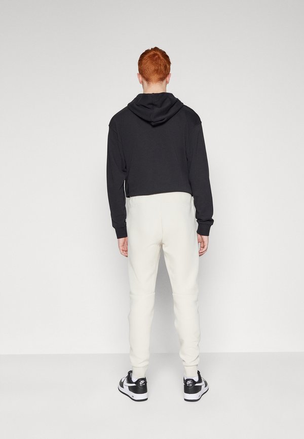 TECH JOGGER - Tracksuit bottoms4