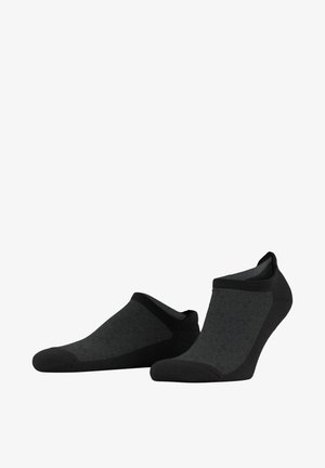 Zwarte enkel sokken met een zachte textuur, voorzien van een effen donkergrijze basis, contrasterende zwarte boorden en verstevigde teen- en hielzones.